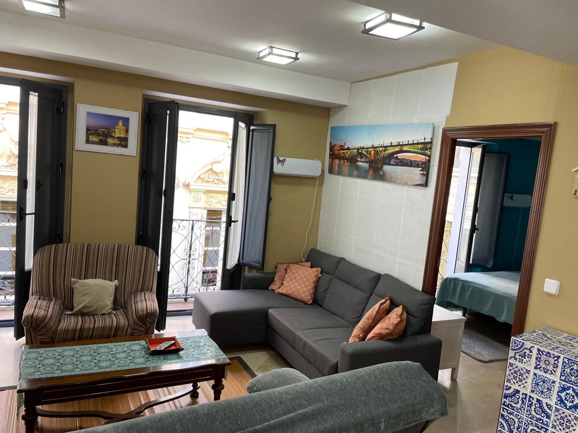 Duplex Sagasta Apartamentos-Sagasta Seville Ngoại thất bức ảnh
