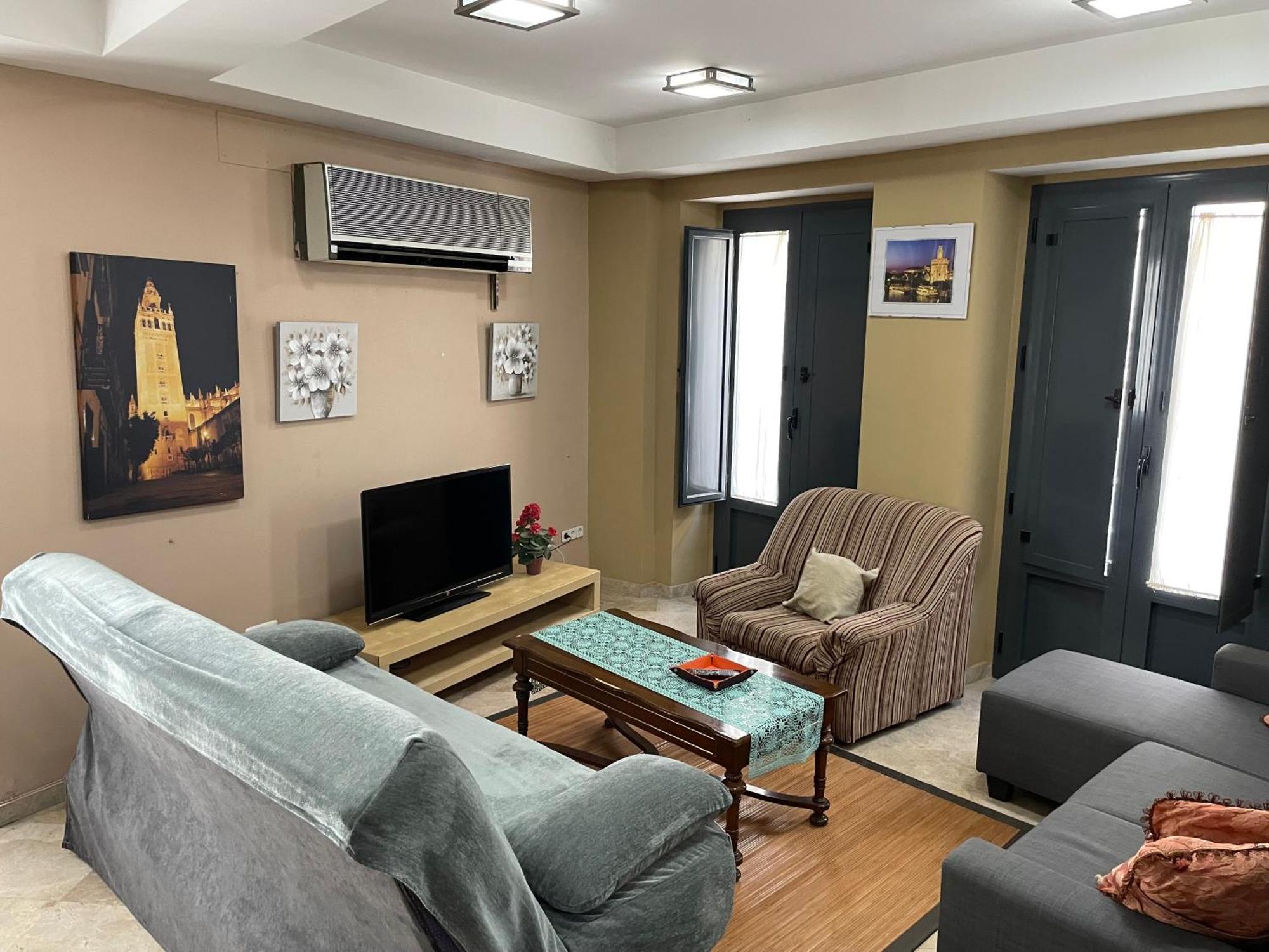 Duplex Sagasta Apartamentos-Sagasta Seville Ngoại thất bức ảnh
